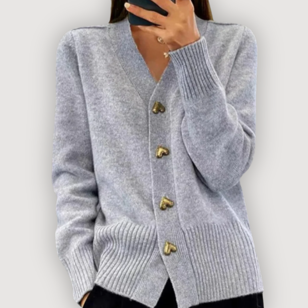BELLA – HEART BUTTON CARDIGAN